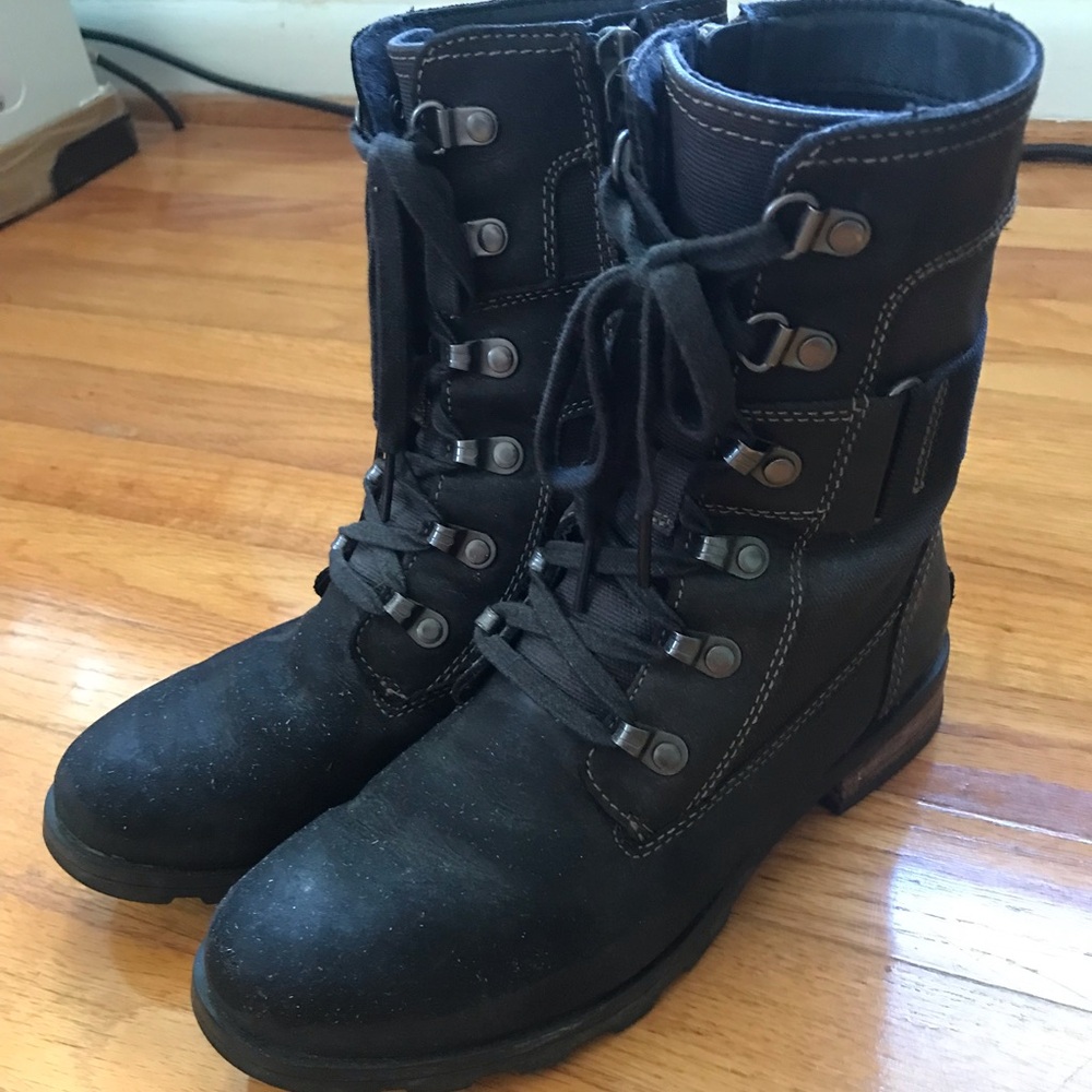 Sorel Emelie Conquest Waterproof Black Boots size 6 Moto Combat Leather Canvas - Picture 2 of 6